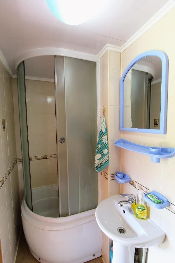 Будиночок Для Щастя Yaremche Ngoại thất bức ảnh